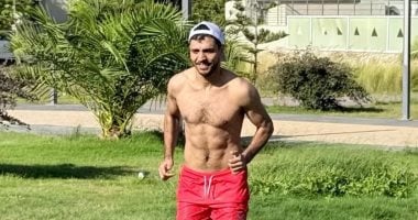 استعداد قوي لمحمد شريف.. بداية مشواره مع الأهلي في فترة الإعداد 2025