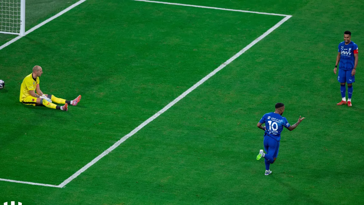 انطلاق مشوار الهلال في الدوري بفوز ثنائي على الرياض