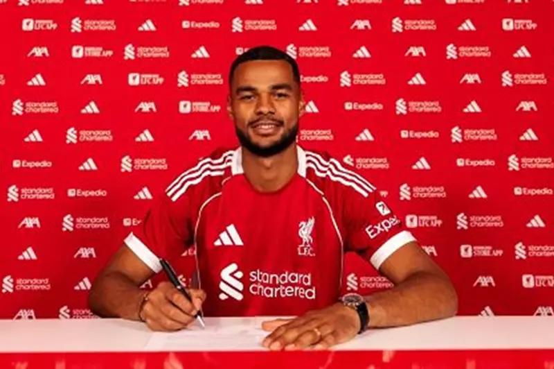 ليفربول يعلن رسميًا تجديد عقد جاكبو لعام 2025