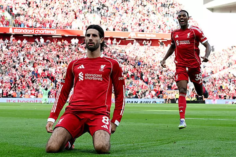 قمة أنفيلد.. ليفربول يتفوق على أرسنال في الدوري الإنجليزي 2025